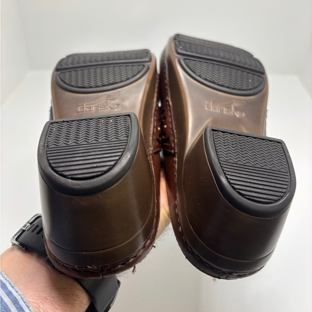 Dansko Tooled Leather Clogs Women's 38 US 7.5 8 Brown Walnut Cutout Mule Comfort - Picture 11 of 14